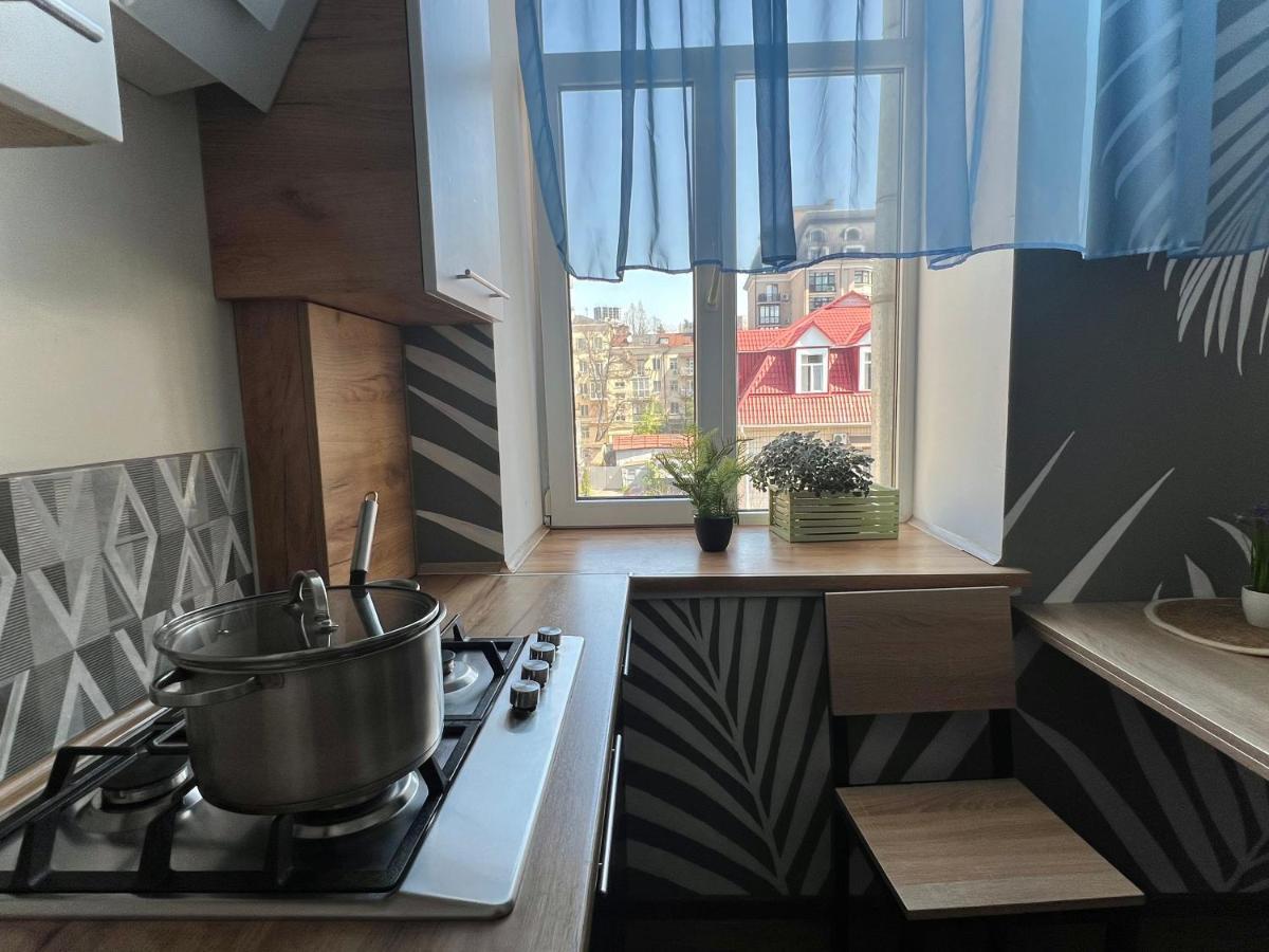 Hostel On Universytet Kiev Extérieur photo