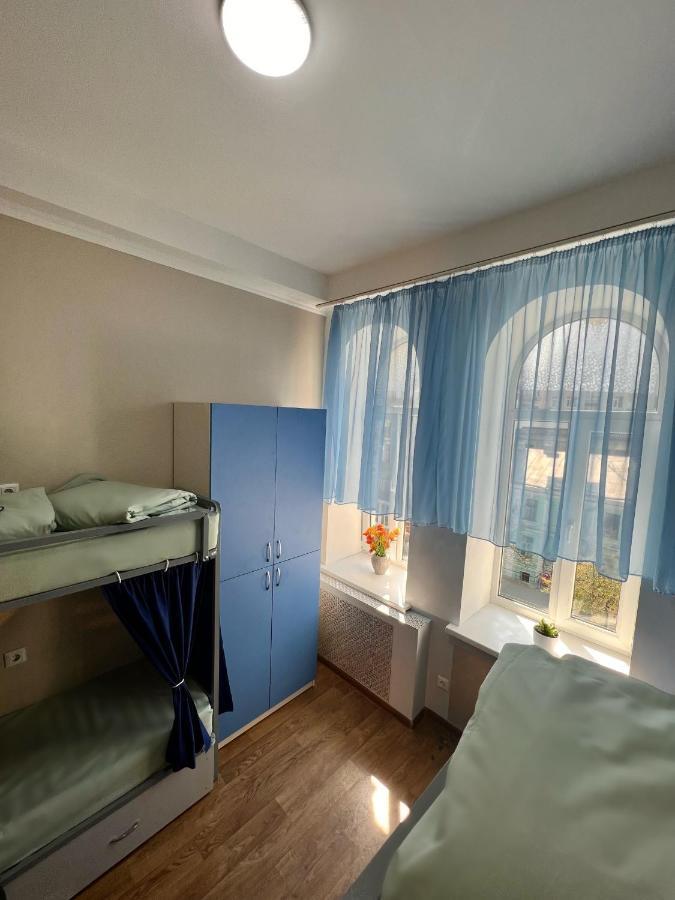 Hostel On Universytet Kiev Extérieur photo