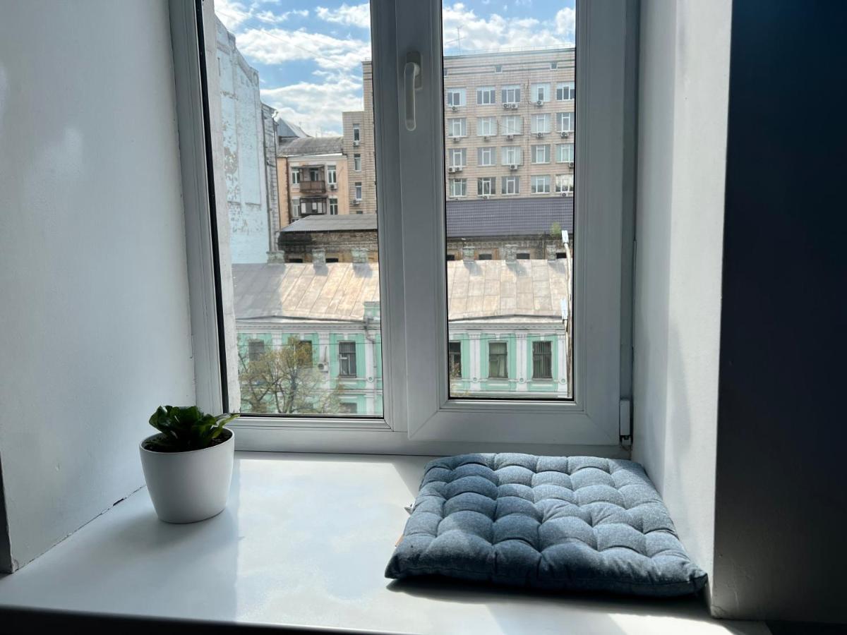 Hostel On Universytet Kiev Extérieur photo