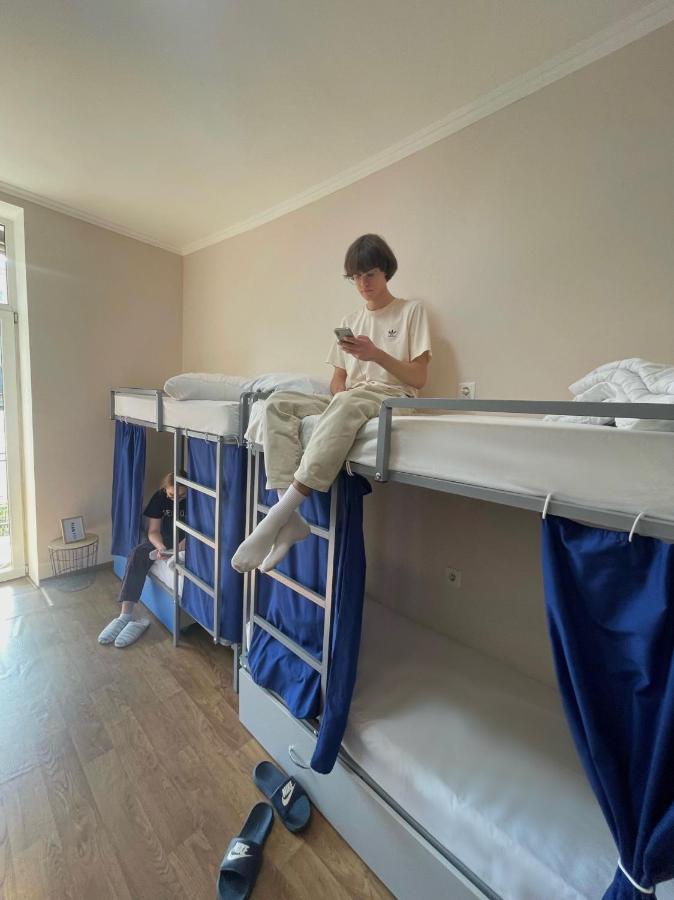 Hostel On Universytet Kiev Extérieur photo